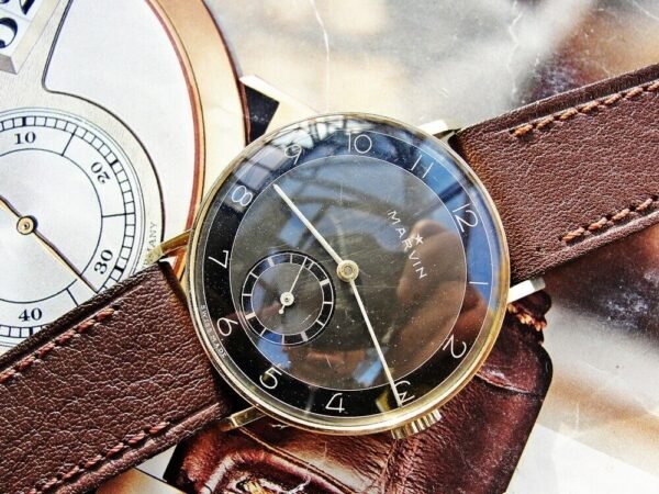 Beautiful bicolor bauhaus 14k gold Marvin watch from the 1940s - Image 3