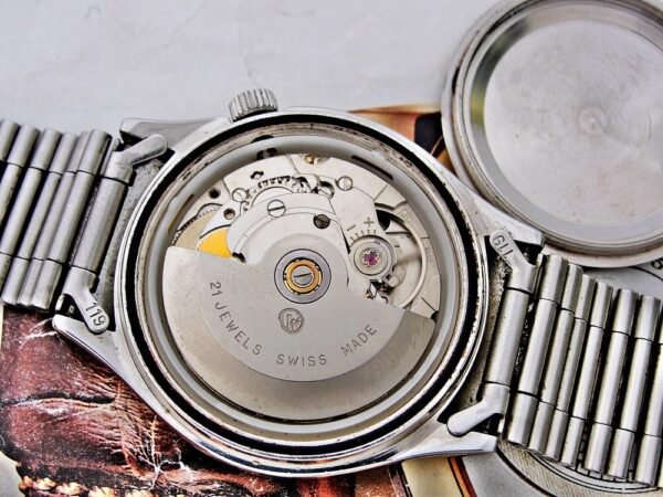 Nice steel automatic Doxa watch from the 1980s. - Image 14