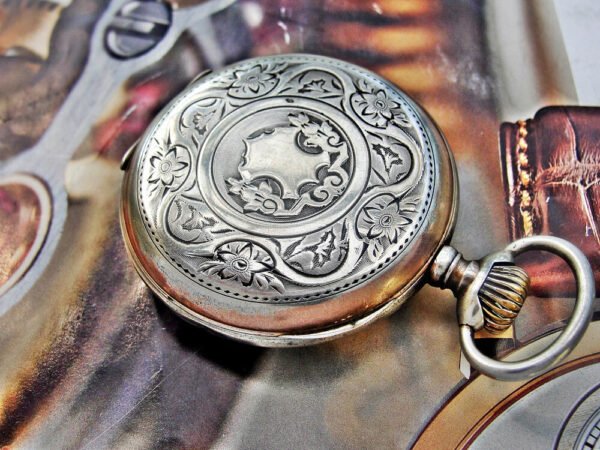 Delta silver pocket watch in a very nice case with a porcelain dial. - Image 5