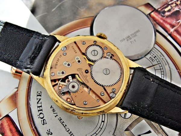 Beautiful Omikron Swiss watch from the 1960s. - Image 13