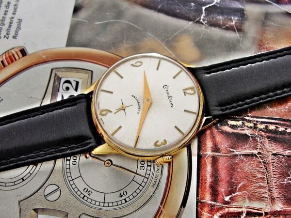 Beautiful Omikron Swiss watch from the 1960s. - Image 16