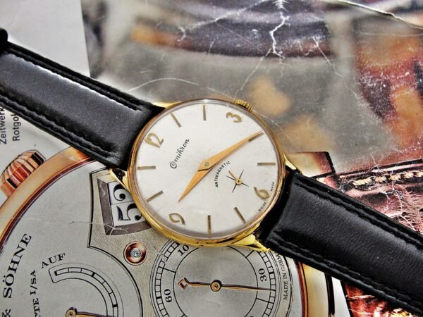 Beautiful Omikron Swiss watch from the 1960s. - Image 19
