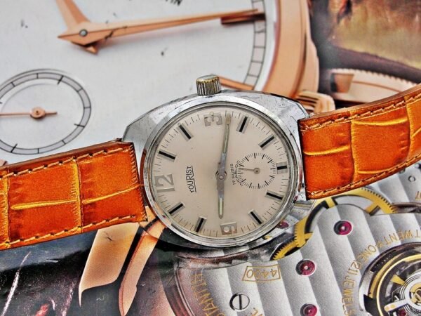 Rare Tourist wehrmachtswerk flight watch from the 1970s - Image 9
