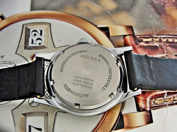 Rare Swiss Tell watch with label from the 1950s. Very nice dial, very nice case. - Image 21