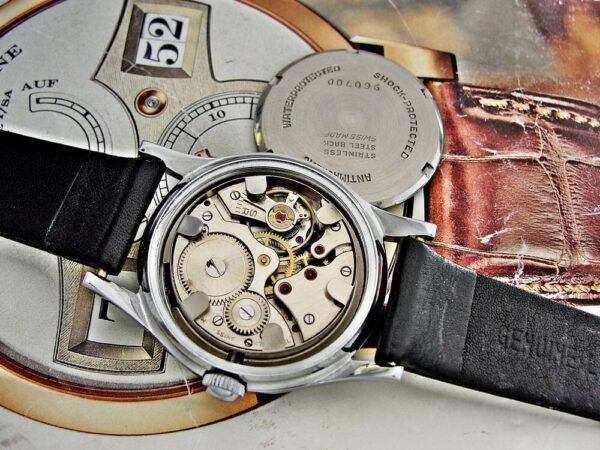 Rare Swiss Tell watch with label from the 1950s. Very nice dial, very nice case. - Image 23