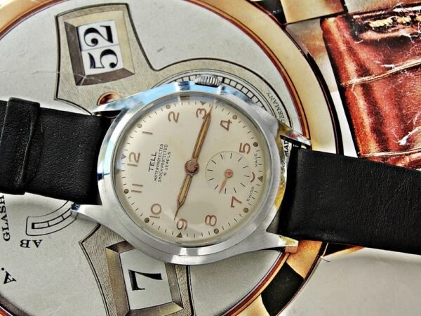 Rare Swiss Tell watch with label from the 1950s. Very nice dial, very nice case. - Image 9
