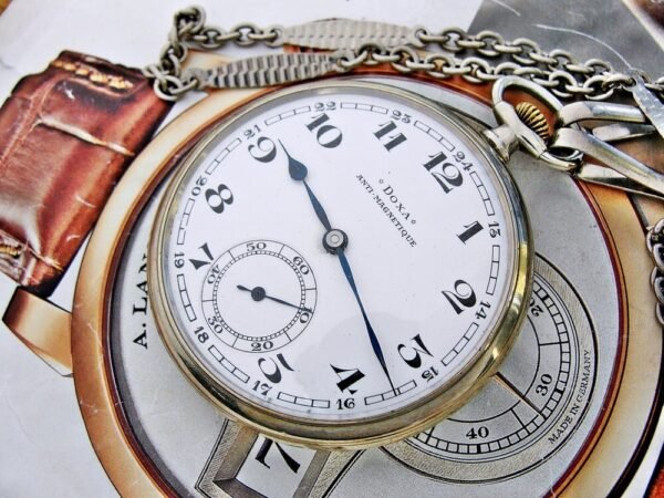 Nice Doxa pocket watch with porcelain dial with chain from the 1920s - Image 17