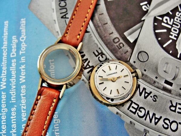 Nice Women's Longines watch from the 1960s with box - Image 5
