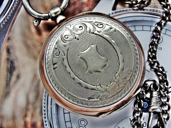 Rare silver pocket watch with key from the 1800s. - Image 20