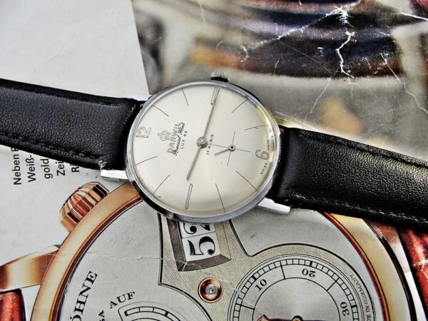 Very nice Swiss Darwil Special Flat watch from 1962. - Image 3