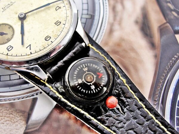 Doxa Le Locle installation from the 1930s. - Image 11