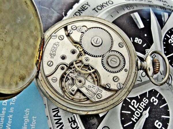 Nice Doxa pocket watch with porcelain dial from the 1920s. - Image 10