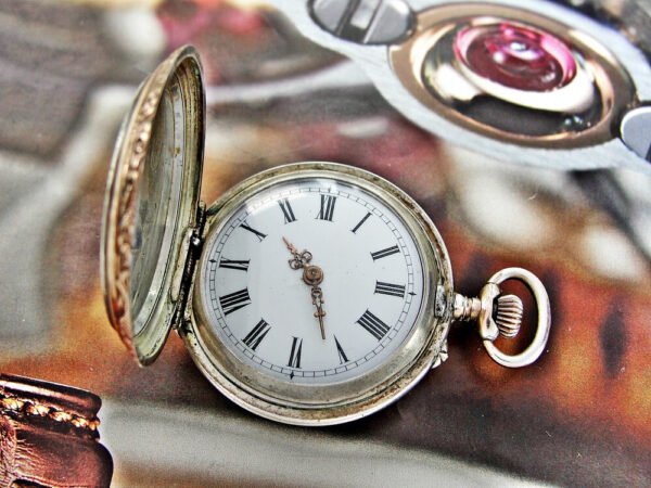 Silver nun watch with double lid porcelain dial. - Image 4