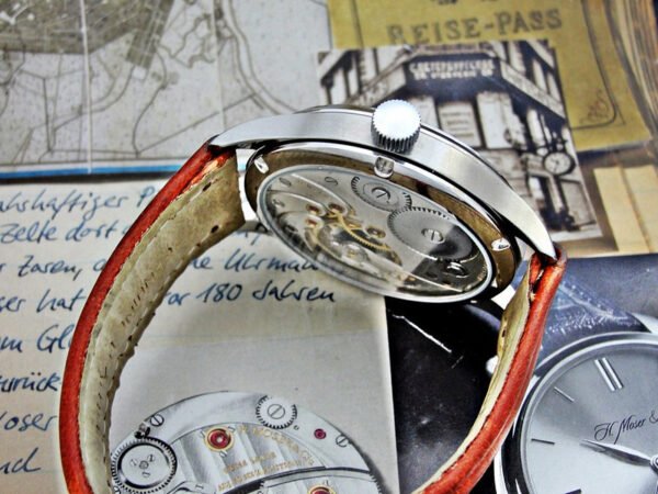 Steel case with glass back Tavannes installation from the 1940s. - Image 9