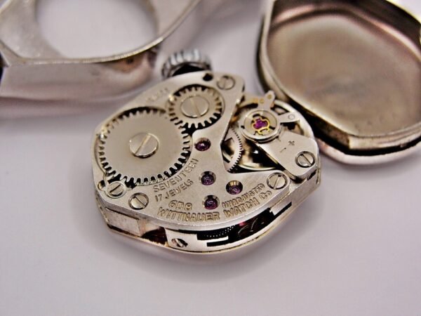 Very nice Wittnauer women's watch from the 1950s. - Image 14