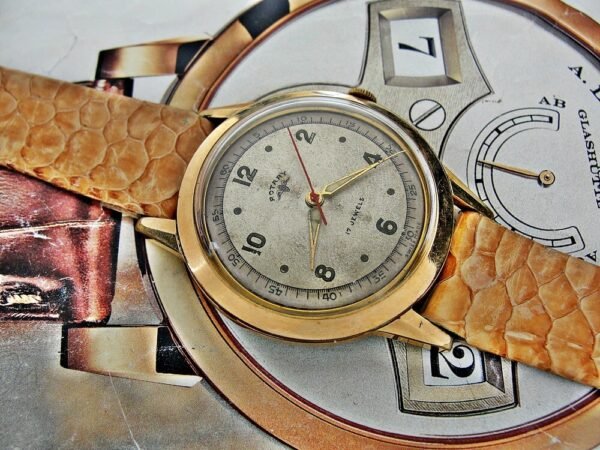 Beautiful Rotary Swiss watch from the 1950s. - Image 7